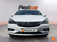 Usado Opel Astra Dynamic 110 CV (80 kW) 2019 Blanco Utilitario