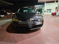 Usado Alfa Romeo 147 105 CV (77 kW) 2006 Gris / plata Utilitario
