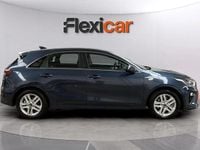 Usado Kia Ceed 140 CV (102 kW) 2020 Azul Utilitario