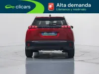 Usado Peugeot 2008 Allure 100 CV (73 kW) 2025 Rojo SUV