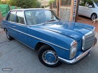 Usado Mercedes W115 75 CV (55 kW) 1977 Azul Berlina