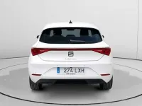 Usado Seat Leon ST Style 131 CV (96 kW) 2022 Blanco Familiar