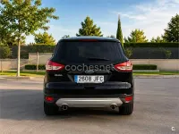 Usado Ford Kuga Titanium 120 CV (88 kW) 2015 Negro SUV