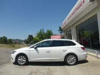 Usado Seat Leon Style 115 CV (84 kW) 2019 Blanco Familiar