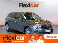 Usado Skoda Kamiq Selection 95 CV (69 kW) 2024 Gris SUV