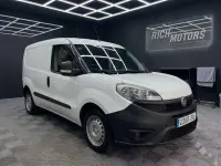 Usado Fiat Doblò 90 CV (66 kW) 2016 Blanco Monovolumen