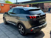 Usado Peugeot 3008 GT-line 130 CV (95 kW) 2018 Gris / plata SUV