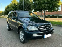 Usado Mercedes ML320 218 CV (160 kW) 2002 Azul SUV