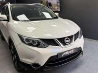 Usado Nissan Qashqai N-Connecta 110 CV (80 kW) 2016 Blanco SUV