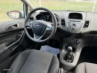 Usado Ford Fiesta 75 CV (55 kW) 2015 Blanco Utilitario