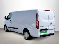 Usado Ford Transit Custom Trend 131 CV (96 kW) 2022 Blanco Van