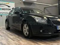 Usado Chevrolet Cruze LT 124 CV (91 kW) 2011 Negro Berlina