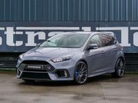 Usado Ford Focus Performance Edition 350 CV (257 kW) 2017 Gris Utilitario