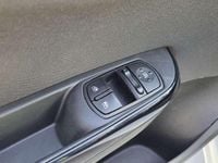 Usado Opel Corsa Selective 90 CV (66 kW) 2019 Blanco Utilitario