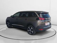 Usado Peugeot 5008 Allure 132 CV (97 kW) 2024 Gris SUV