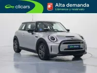 Usado Mini Cooper Classic 135 kW (184 CV) 2024 Plateado Utilitario