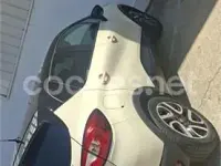 Usado Renault Captur Intens 90 CV (66 kW) 2014 Beige SUV