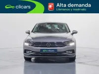 Usado VW Passat Executive 122 CV (89 kW) 2022 Gris Familiar