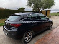 Usado Opel Astra Dynamic 136 CV (100 kW) 2016 Negro Berlina