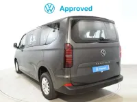 Usado VW Caravelle 150 CV (110 kW) 2025 Verde Van