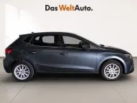 Usado Seat Ibiza 115 CV (84 kW) 2024 Gris Utilitario