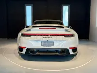 Usado Porsche 911 Turbo S Cabriolet 650 CV (478 kW) 2022 Gris / plata Descapotable
