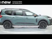 Occasion Dacia Jogger Extreme 140 ch (102 kW) 2025 Vert Monospace