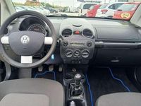 Usado VW Beetle Cabriolet 99 CV (72 kW) 2007 Negro Descapotable