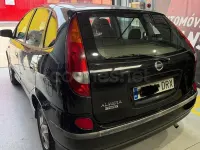 Usado Nissan Almera Tino Acenta 116 CV (85 kW) 2005 Negro Monovolumen