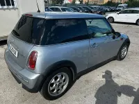 Usado Mini Cooper 136 CV (100 kW) 2002 Gris / plata Utilitario