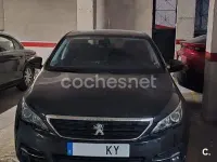 Usado Peugeot 308 Active 130 CV (95 kW) 2019 Negro Berlina