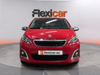 Usado Peugeot 108 Active 72 CV (52 kW) 2021 Rojo Utilitario