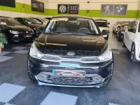 Usado Kia Rio 84 CV (61 kW) 2021 Negro Berlina