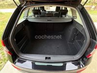 Usado Skoda Octavia Ambition 116 HP (85 kW) 2017 Preto Carrinha