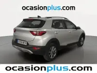 Usado Kia Stonic 79 CV (58 kW) 2025 Gris plata SUV