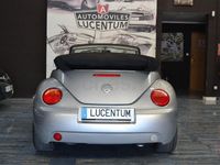 Usado VW New Beetle 102 CV (75 kW) 2005 Gris / plata Utilitario