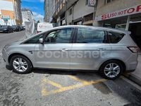 Usado Ford S-MAX Titanium 180 CV (132 kW) 2017 Gris / plata Monovolumen