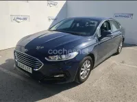 Usado Ford Mondeo Trend 187 CV (137 kW) 2021 Azul Berlina