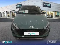 Usado Hyundai i20 79 CV (58 kW) 2024 Gris / plata Utilitario