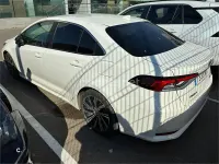 Usado Toyota Corolla Style 122 CV (89 kW) 2022 Blanco Berlina