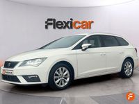 Usado Seat Leon Style 130 CV (95 kW) 2019 Blanco