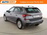 Usado Skoda Kamiq Selection 116 CV (85 kW) 2025 Gris SUV