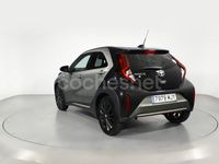 Usado Toyota Aygo X 72 CV (52 kW) 2023 Verde SUV