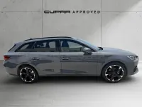 Usado Cupra Leon 150 CV (110 kW) 2024 Gris / plata Familiar