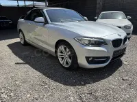 Usado BMW 220 Comfort Edition 190 CV (139 kW) 2016 Gris / plata Descapotable