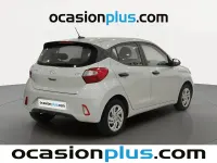 Usado Hyundai i10 67 CV (49 kW) 2022 Gris Utilitario