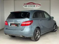 Usado Mercedes B180 109 CV (80 kW) 2015 Azul Monovolumen