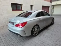 Usado Mercedes CLA220 AMG line 177 CV (130 kW) 2015 Gris / plata Coupe