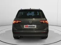 Usado VW Tiguan Advance 131 CV (96 kW) 2019 Gris SUV