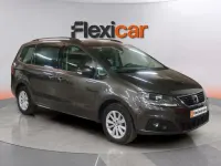 Usado Seat Alhambra Style 150 CV (110 kW) 2021 Marrón Monovolumen